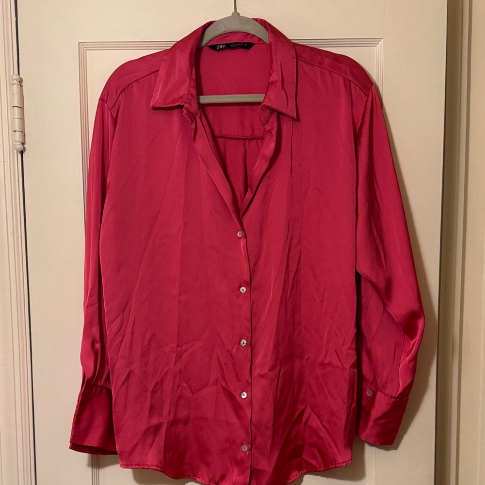 Zara Bold Pink size Large Shirt